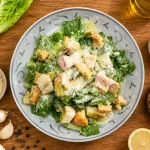 Salată Caesar cu Pui